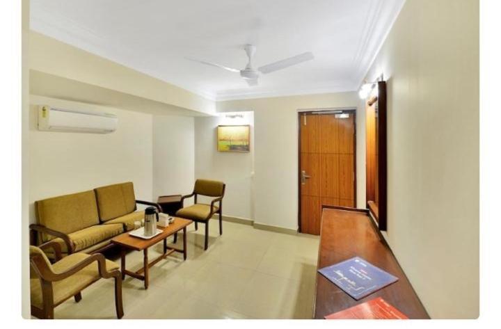 Hotel Apex Ahmedabad Extérieur photo